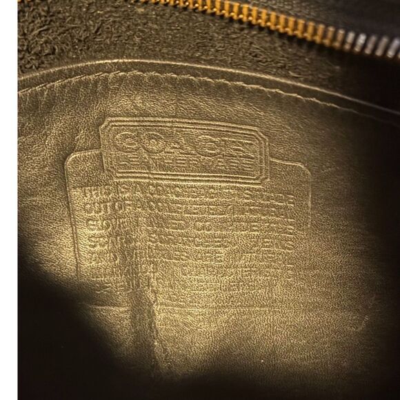 Vintage Coach Janice Legacy Black Crossbody Style # 9950 - Picture 3 of 14